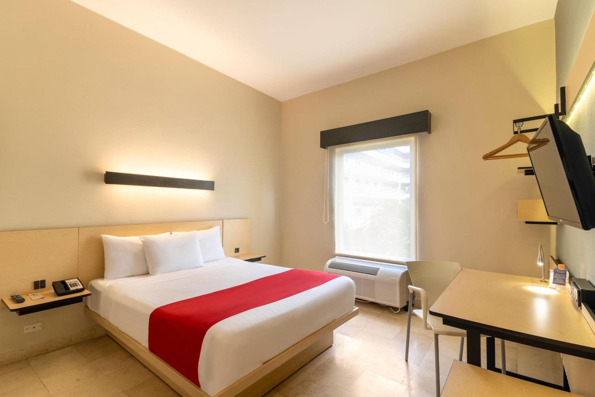 ซิตี้ เอ็กซ์เพรส กังกุน Hotel แคนคูน ภายนอก รูปภาพ