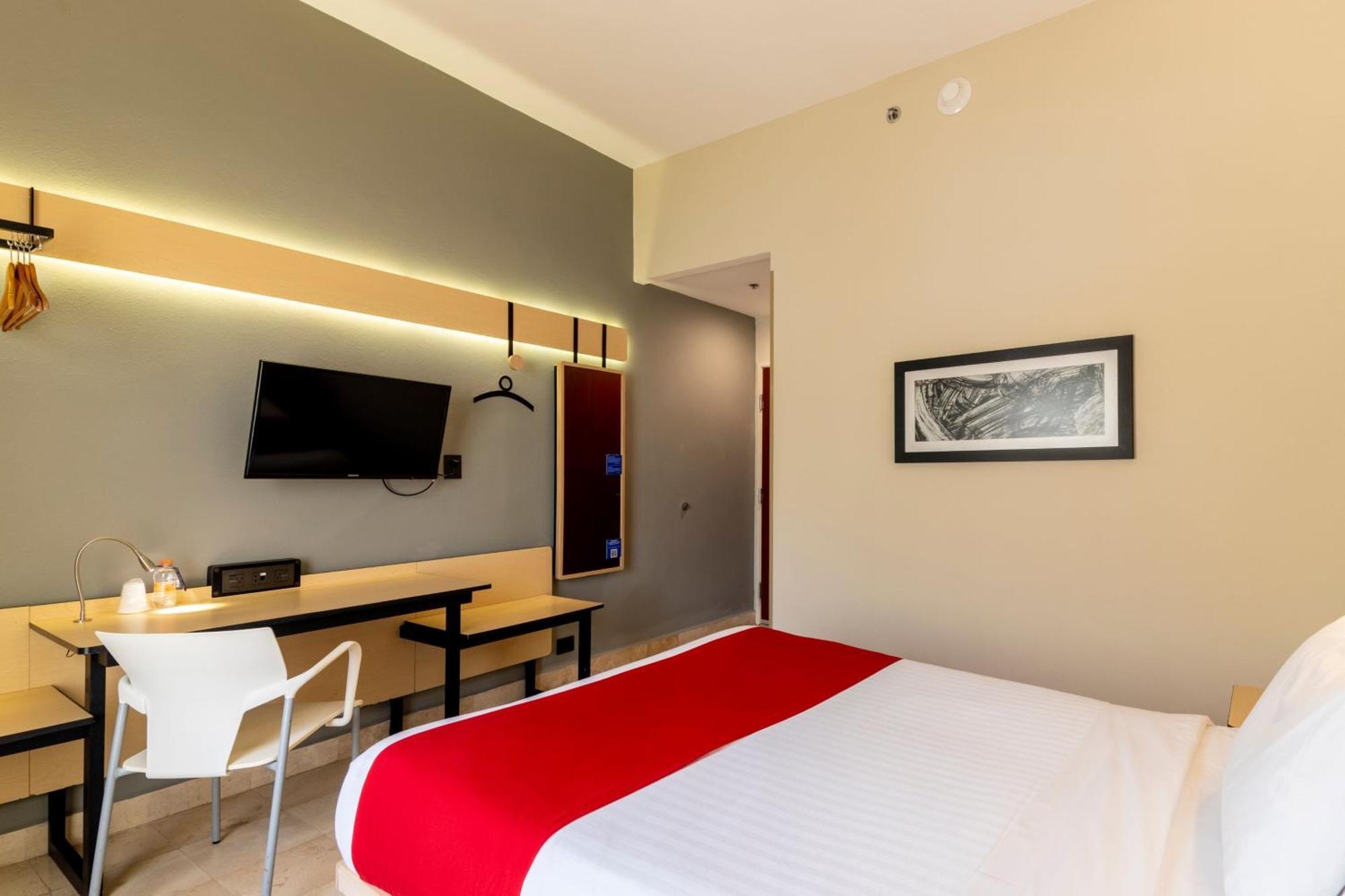 ซิตี้ เอ็กซ์เพรส กังกุน Hotel แคนคูน ภายนอก รูปภาพ